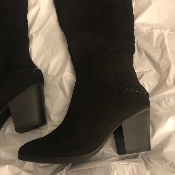 Boots - Picture 7 of 7